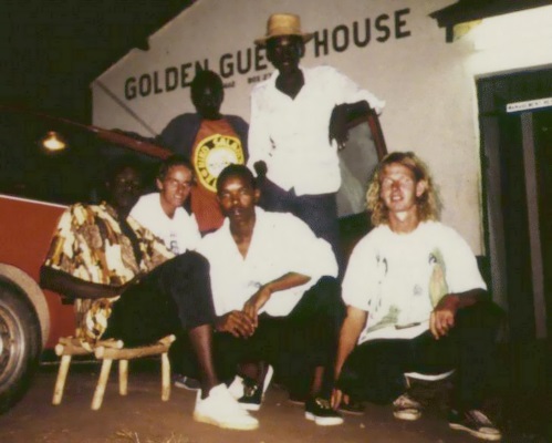 0 AFRIKA guest h