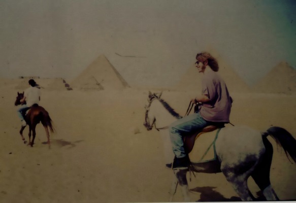 0 AFRIKA pyram 3